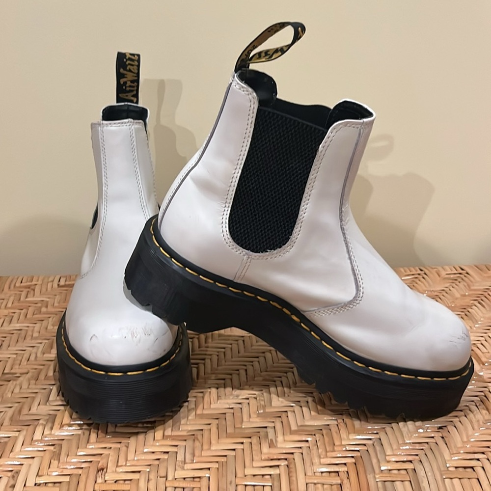 Dr Martens Leather Platform Chelsea Boots Size 8